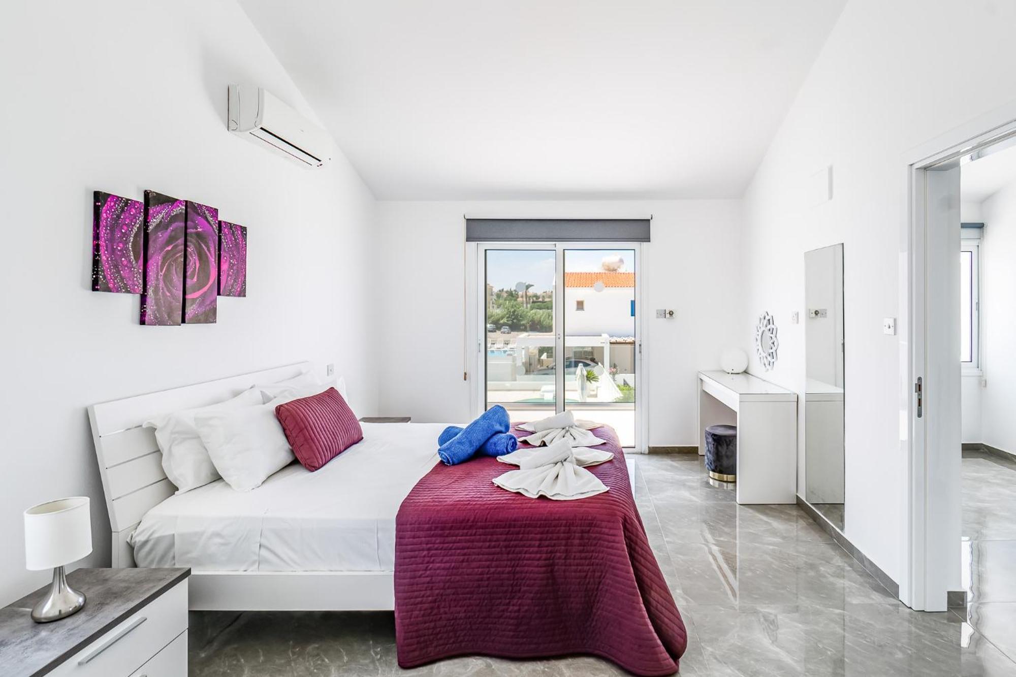 Beach Front Aqua Marina By Ezoria Villas พาราลิมนี ภายนอก รูปภาพ