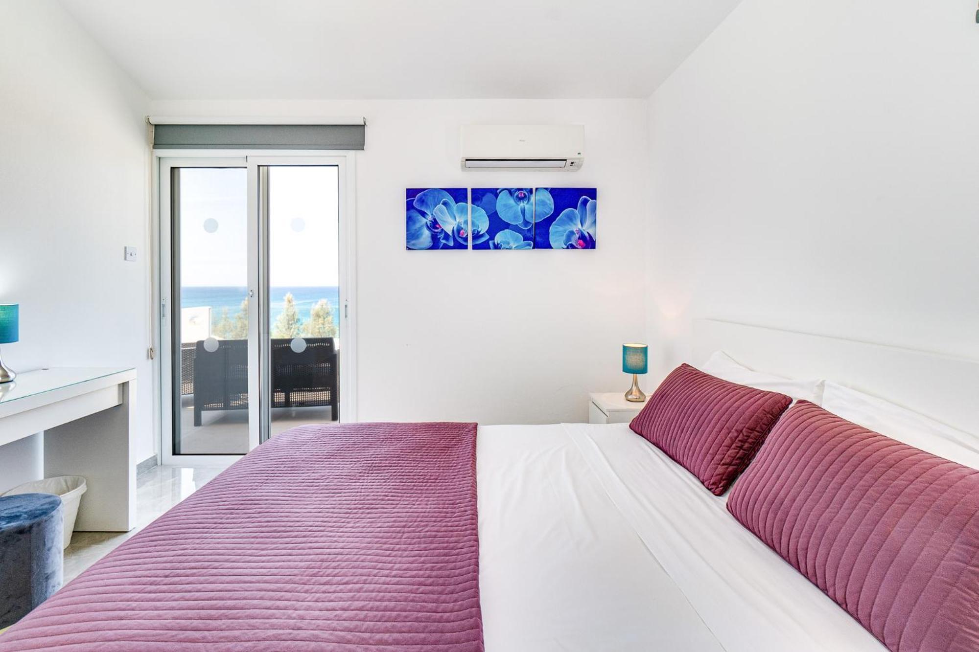 Beach Front Aqua Marina By Ezoria Villas พาราลิมนี ภายนอก รูปภาพ